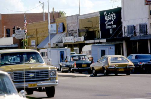 Street Scene, Mill Avenue from 4th to 5th St.