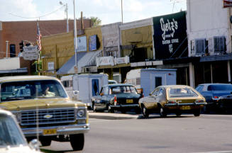 Street Scene, Mill Avenue from 4th to 5th St.