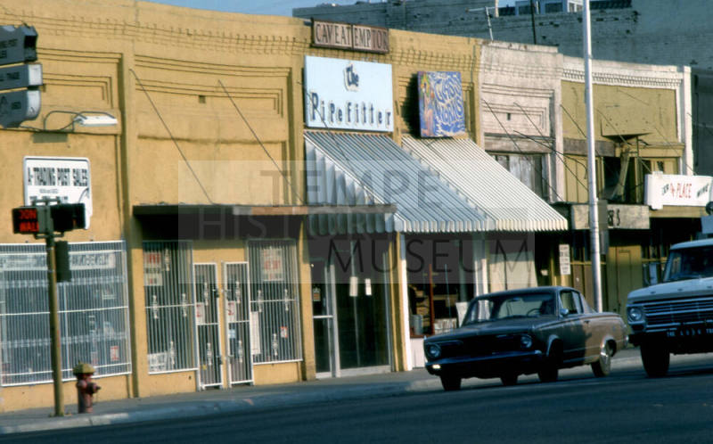 Street Scene, 415 S. Mill Ave.