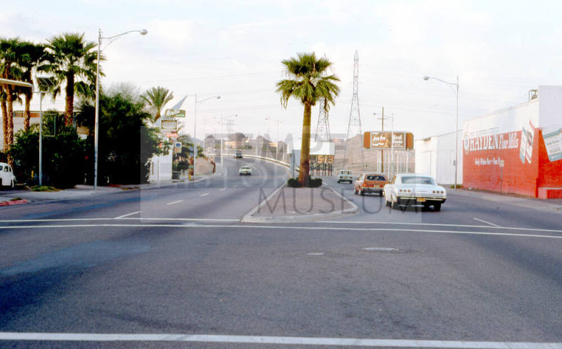 Street Scene, 00 Block of S. Mill Ave.