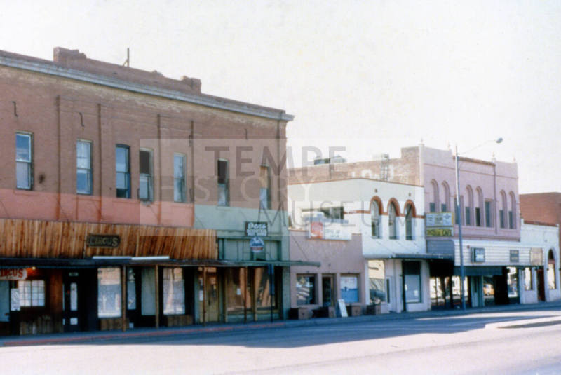 401 S. Mill Businesses