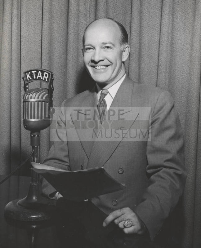 Howard Pyle in Front of Ktar Microphone