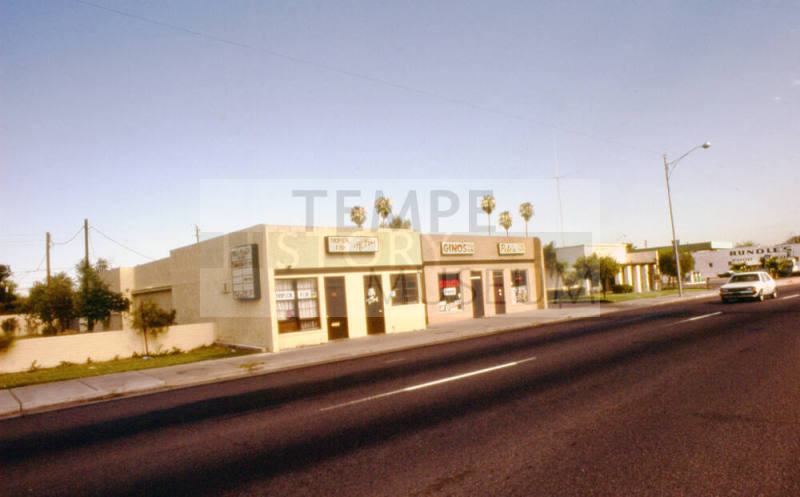 Street Scene, 820 S. Mill Ave.