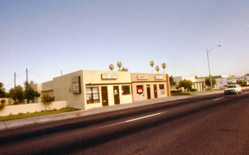 Street Scene, 820 S. Mill Ave.