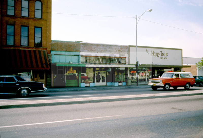 500 Block S. Mill Ave (W)