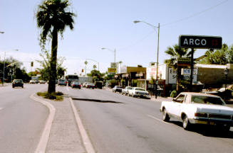 Street Scene, 600 Block S. Mill Ave. (W)