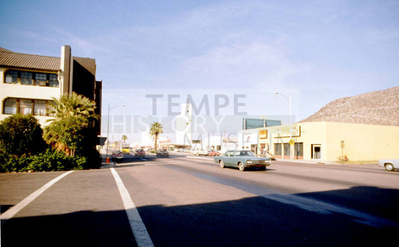 201 Block S. Mill Ave. (E)