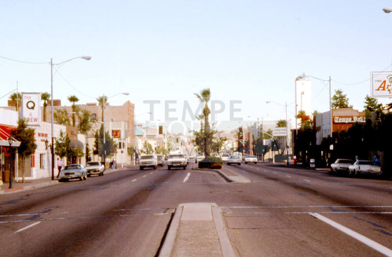 600 Block S. Mill Ave. (W)