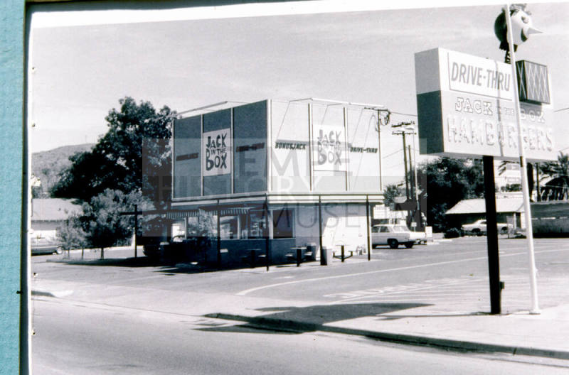 721 S. Mill Ave., Jack in the Box