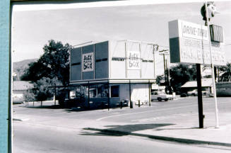 721 S. Mill Ave., Jack in the Box
