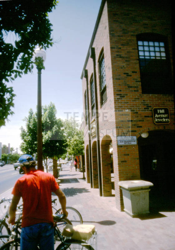414 S. Mill Ave.