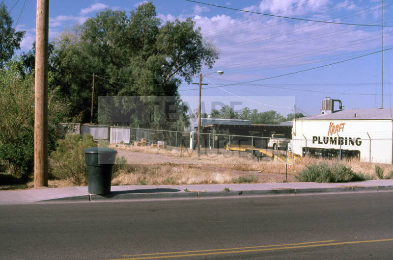 Vacant Lot, 207 W. 1st St.