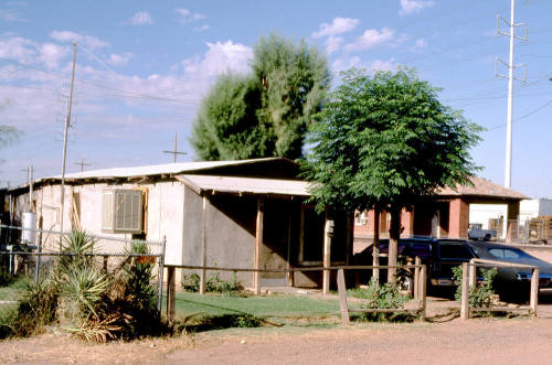House located at 207 W. 2nd St.
