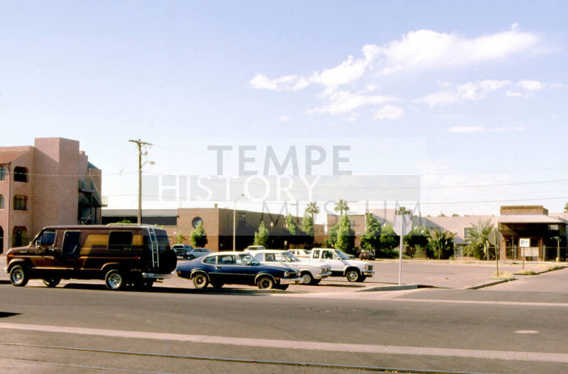 Empty lot, Southeast corner of 3rd St. and Maple Avenue