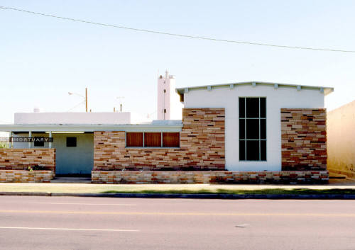 Carr Mortuary, 26 E. 5th St.