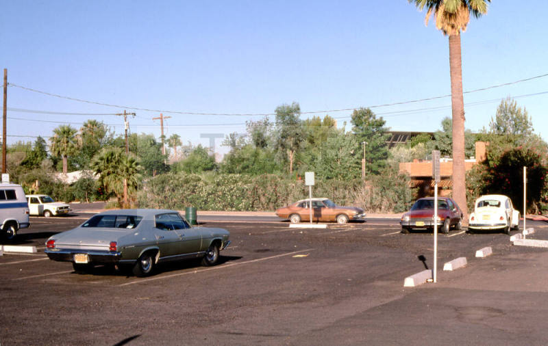 Parking Lot at 203-223 E. 5th St.