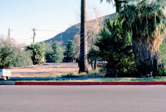 Vacant Lot, 132 E. 6th St.