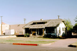 House, 25 E. 6th St.