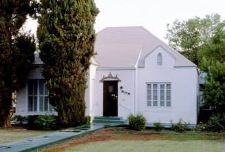 House, 202 E. 7th St.