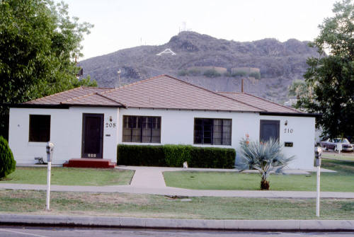 House, 208 E. 7th St.