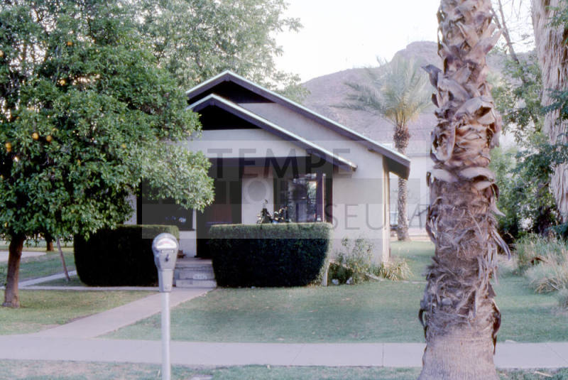 House, 216 E. 7th St.