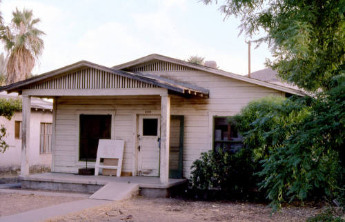 House, 220 E. 7th St.