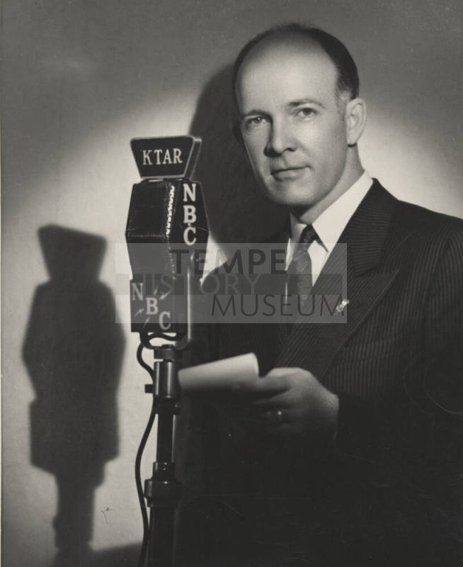 Howard Pyle with Ktar/Nbc Microphone