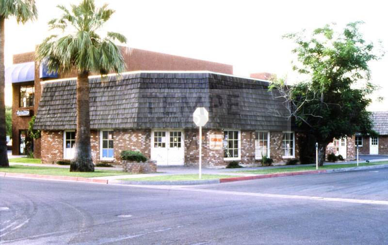 Simmons Art Supply, 203 E. 7th St.