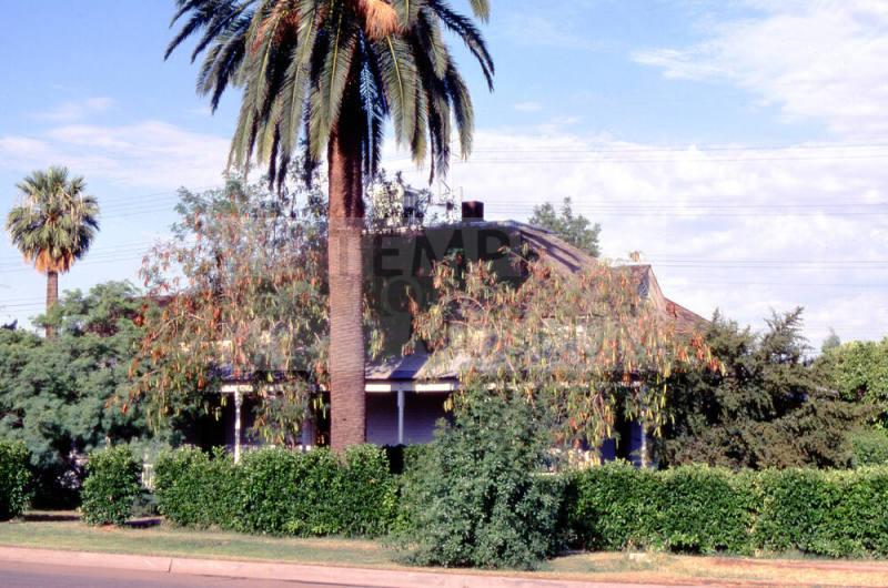 House, 105 W. 7th St.