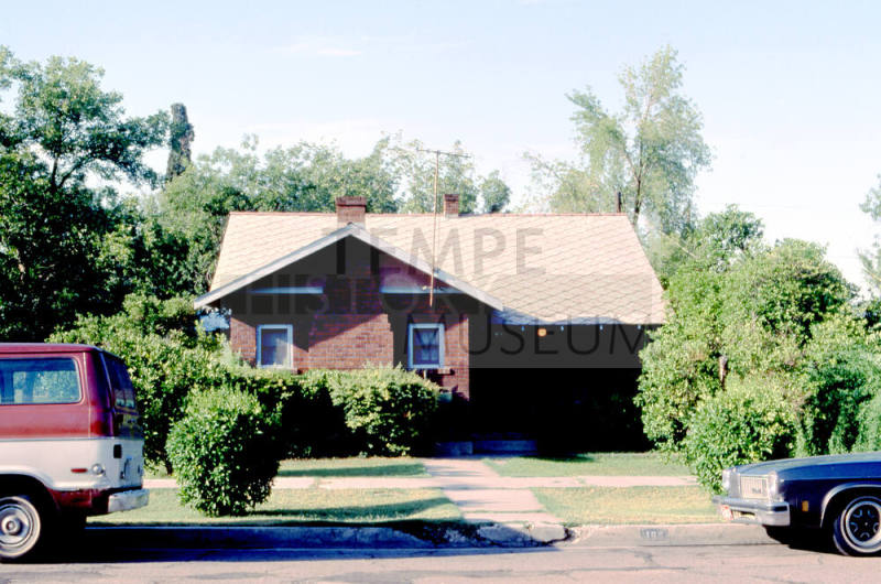House, 105 W. 7th St.