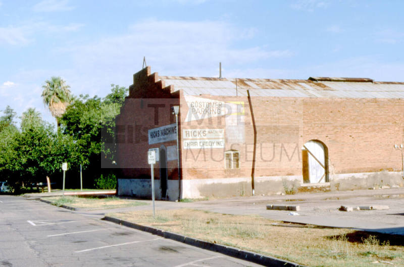 Hicks Machine Co., 24 W. 7th St.