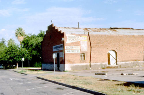 Hicks Machine Co., 24 W. 7th St.