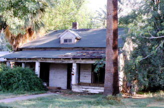 House, 114 W. 7th St.