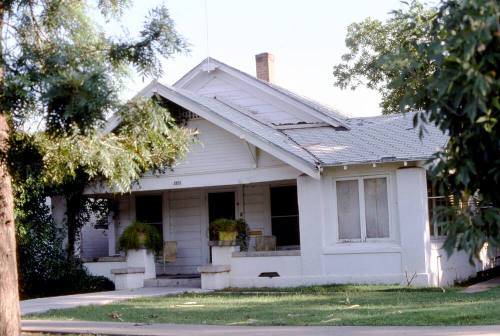 House, 120 W. 7th St.