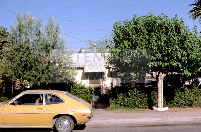House, 208 S. Ash Ave.