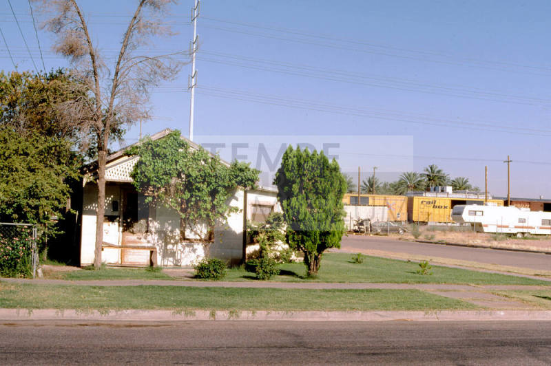 402 S. Ash Ave.