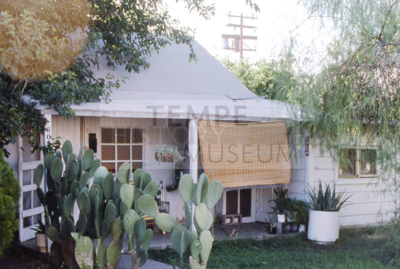 609 S. Forest Ave.