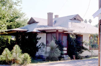 609 S. Forest Ave.