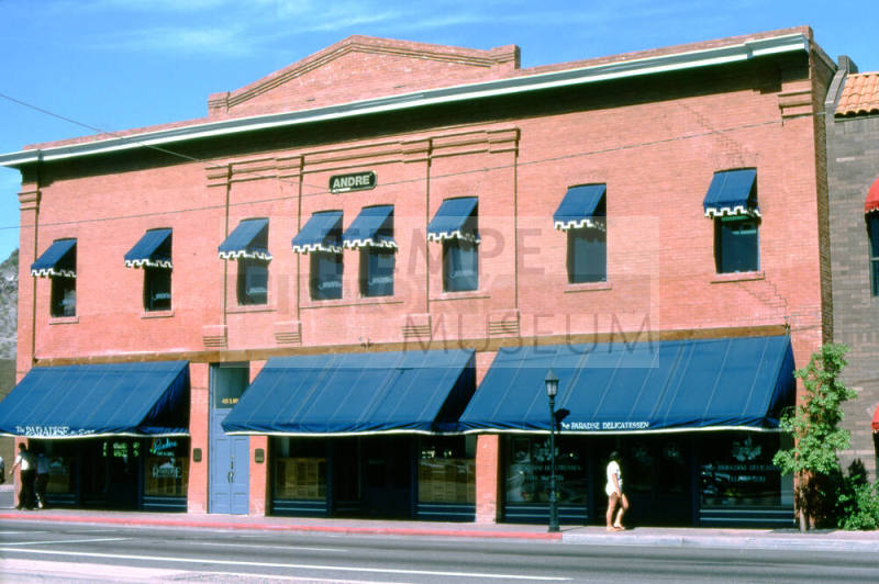 401 S. Mill Ave.