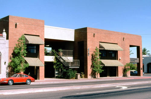 425 S. Mill Ave.