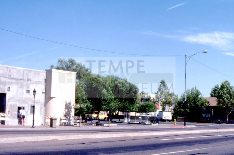 611 S. Mill Ave., The Arizona Bank