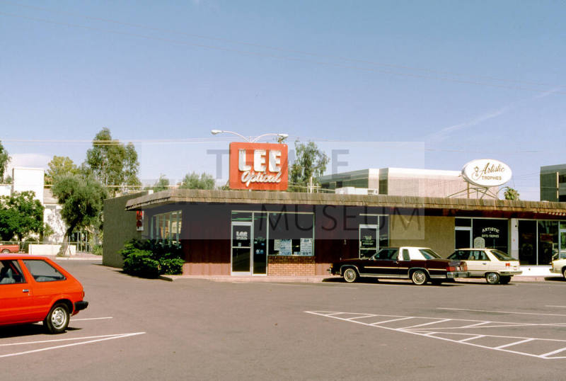 805 S. Mill Ave., Lee Optical