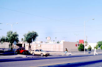 805 S. Mill Ave., Lee Optical