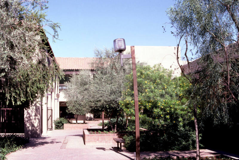 Courtyard and planter at 222 S. Mill Ave