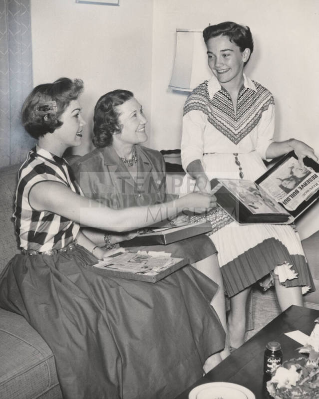 Marylou, Lucile, Virginia Pyle