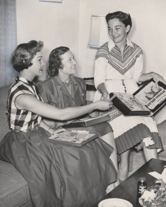 Marylou, Lucile, Virginia Pyle