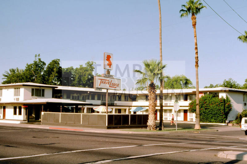 902 S. Mill Ave., TraveLodge