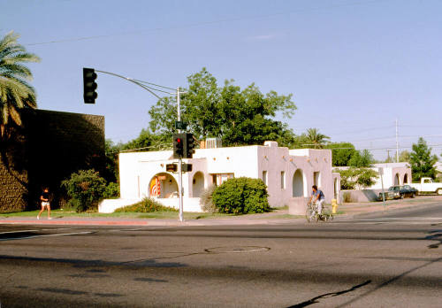 1004 S. Mill Ave., residence