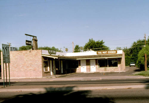 1020 S. Mill Ave., The Mat Corner