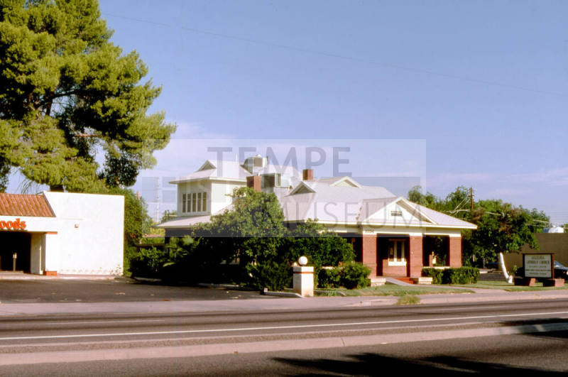 1034 S. Mill Ave., Alleluia Lutheran Center